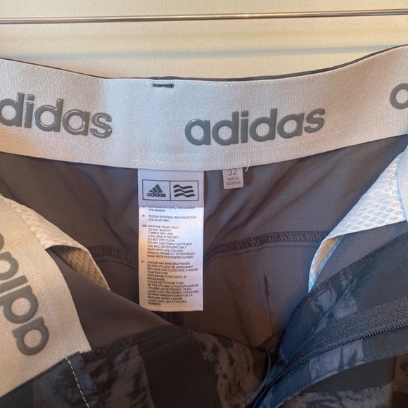 Adidas Mens Golf Active Shorts black grey size 32” waist 32 summer athletic - Picture 3 of 6